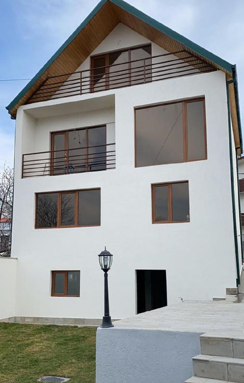 Приватний будинок на Ілія. Нерухомість в Тбілісі без посередників — Пошуковик нерухомості від забудовників і власників GEOLN.COM. Фото 1