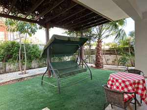 Вілла з видом на море та басейном на продаж — Пошуковик нерухомості від забудовників і власників GEOLN.COM. Фото 9