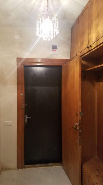 למכירה דירת 3 חדרים בטביליסי — חיפוש נדל"ן מפרטי ומקבלן GEOLN.COM. תמונה 1