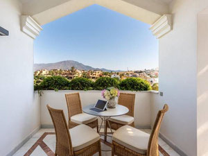 顶层公寓 3 卧室 126 平方米，位于西班牙埃斯特波纳 — 来自开发商和业主的房地产搜索引擎 GEOLN.COM. 照片 6