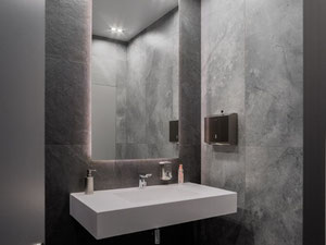 位于哈尔科夫中心的办公室 — 来自开发商和业主的房地产搜索引擎 GEOLN.COM. 照片 5