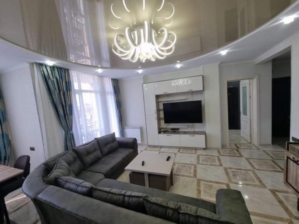 出售3房公寓 — 来自开发商和业主的房地产搜索引擎 GEOLN.COM. 照片 1