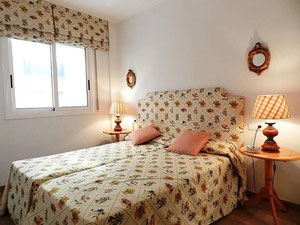 ბინა ზღვის პირას ესპანეთში, კატალონიაში, პუიგმოლტოში — უძრავი ქონების ყიდვა და მფლო ბელებისგან GEOLN.COM. ფოტო 8