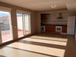 西班牙、瓦伦西亚、德尼亚的海边顶层公寓 — 来自开发商和业主的房地产搜索引擎 GEOLN.COM. 照片 5