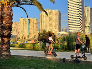 出售巴图米的三居室公寓 — 来自开发商和业主的房地产搜索引擎 GEOLN.COM. 照片 11