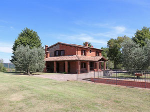 ძვირადღირებული უძრავი ქონება მთაში, გარეუბნებში, ტყეში იტალიაში, ტერნი — უძრავი ქონების ყიდვა და მფლო ბელებისგან GEOLN.COM. ფოტო 6