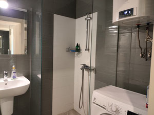 تُباع شقة في باتومي — ابحث عن عقار قيد الإنشاء أو عقار معاد بيعه مباشرة من المطورين والملاك GEOLN.COM. صورة فوتوغرافية 7