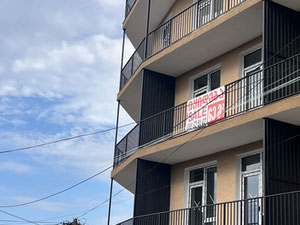 Kutaisi'de daire satılık — Sahiplerden yada inşaatcilardan mülkiyet arama GEOLN.COM. Fotoğraf 10