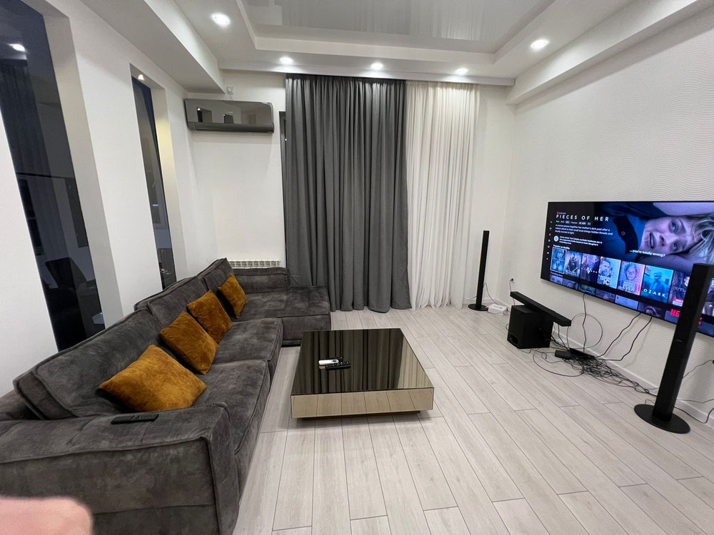 5 room apartment for sale — Find off-plan property or real estate resale directly from developers and owners GEOLN.COM. Photo 1