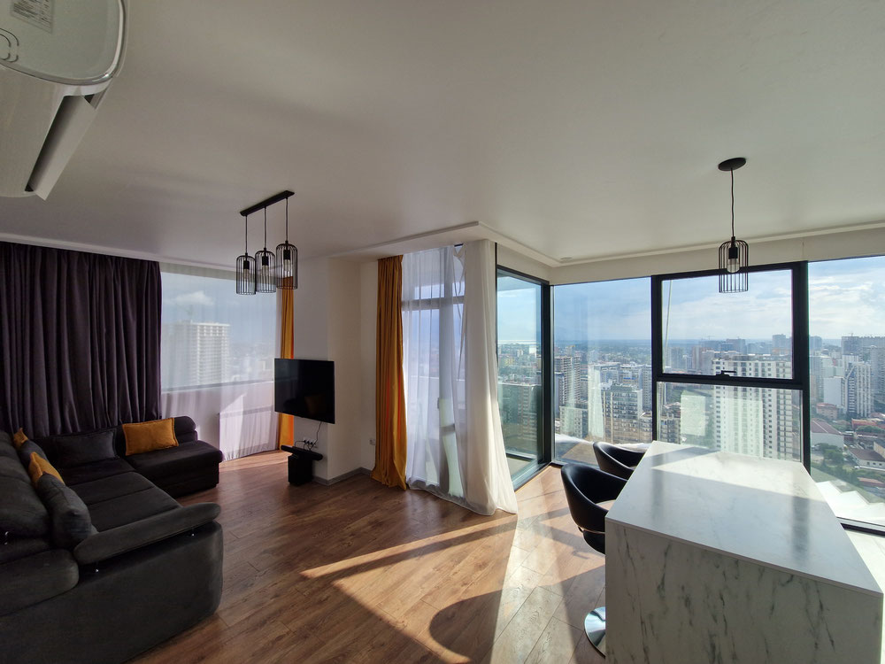 3居室公寓位于黑海塔30层 — 来自开发商和业主的房地产搜索引擎 GEOLN.COM. 照片 1