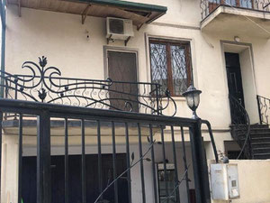 私人住宅在Avlabari。在阿比拉巴里第比利斯买房 — 来自开发商和业主的房地产搜索引擎 GEOLN.COM. 照片 2