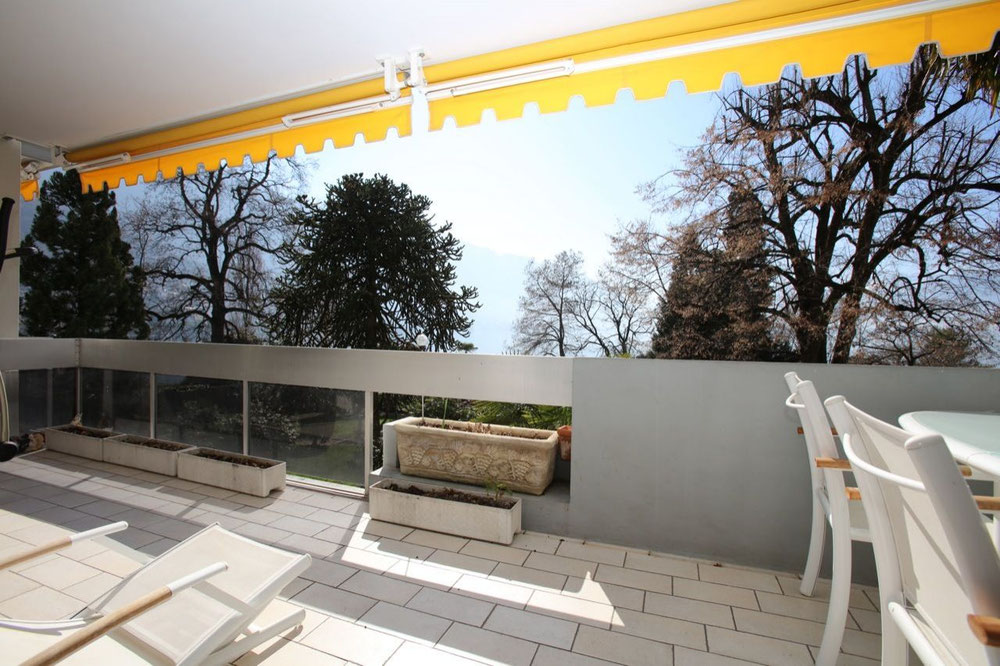 ტბის პირას ბინა მონტრეში, შვეიცარია — უძრავი ქონების ყიდვა და მფლო ბელებისგან GEOLN.COM. ფოტო 1