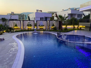 公寓 2 卧室 90 平方米，位于土耳其阿拉尼亚 — 来自开发商和业主的房地产搜索引擎 GEOLN.COM. 照片 2