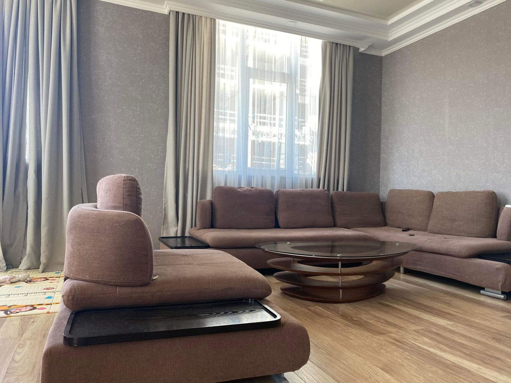 出售3房公寓 — 来自开发商和业主的房地产搜索引擎 GEOLN.COM. 照片 1