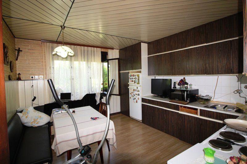 בית בסלובניה, מדוודה — חיפוש נדל"ן מפרטי ומקבלן GEOLN.COM. תמונה 1