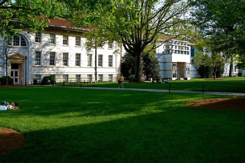 Real estate in The Mews at North Decatur — look at the real estate search engine GEOLN.COM. Photo 1