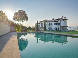 山中别墅，意大利湖边，伦巴第，瓦雷泽 — 来自开发商和业主的房地产搜索引擎 GEOLN.COM. 照片 2