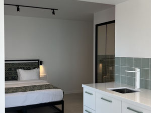 公寓可直接欣赏海景 — 来自开发商和业主的房地产搜索引擎 GEOLN.COM. 照片 16