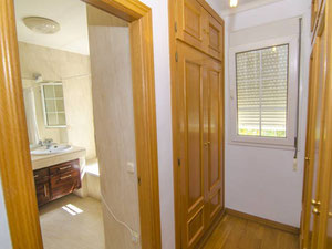 别墅 5 间卧室 300 平方米，位于西班牙米哈斯 — 来自开发商和业主的房地产搜索引擎 GEOLN.COM. 照片 23