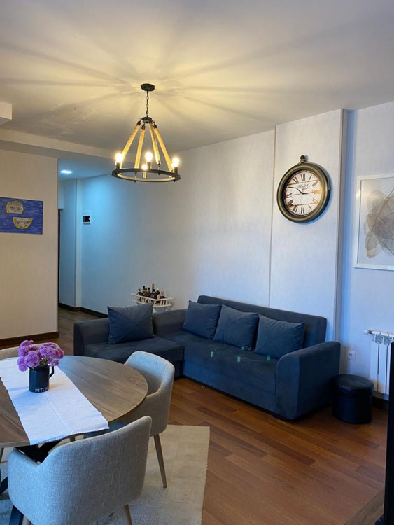 三房公寓出售 — 来自开发商和业主的房地产搜索引擎 GEOLN.COM. 照片 1