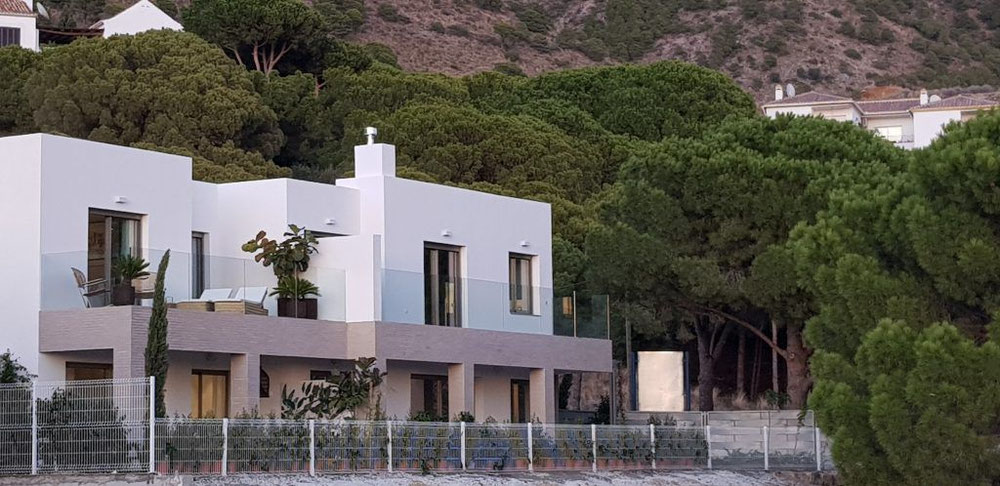 Adosado 3 habitaciones 434 m² en Benalmádena, España — Encuentre propiedades fuera del plan o reventa de bienes inmuebles directamente de desarrolladores y propietarios GEOLN.COM. Foto 1