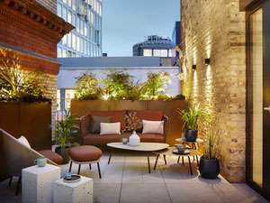 נדל"ן ב Chapter House — עיין במנוע חיפוש הנדל"ן GEOLN.COM. תמונה 5