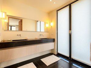 ვილა 4 საძინებელი 591 მ² მონტემაიორში, ესპანეთი — უძრავი ქონების ყიდვა და მფლო ბელებისგან GEOLN.COM. ფოტო 20