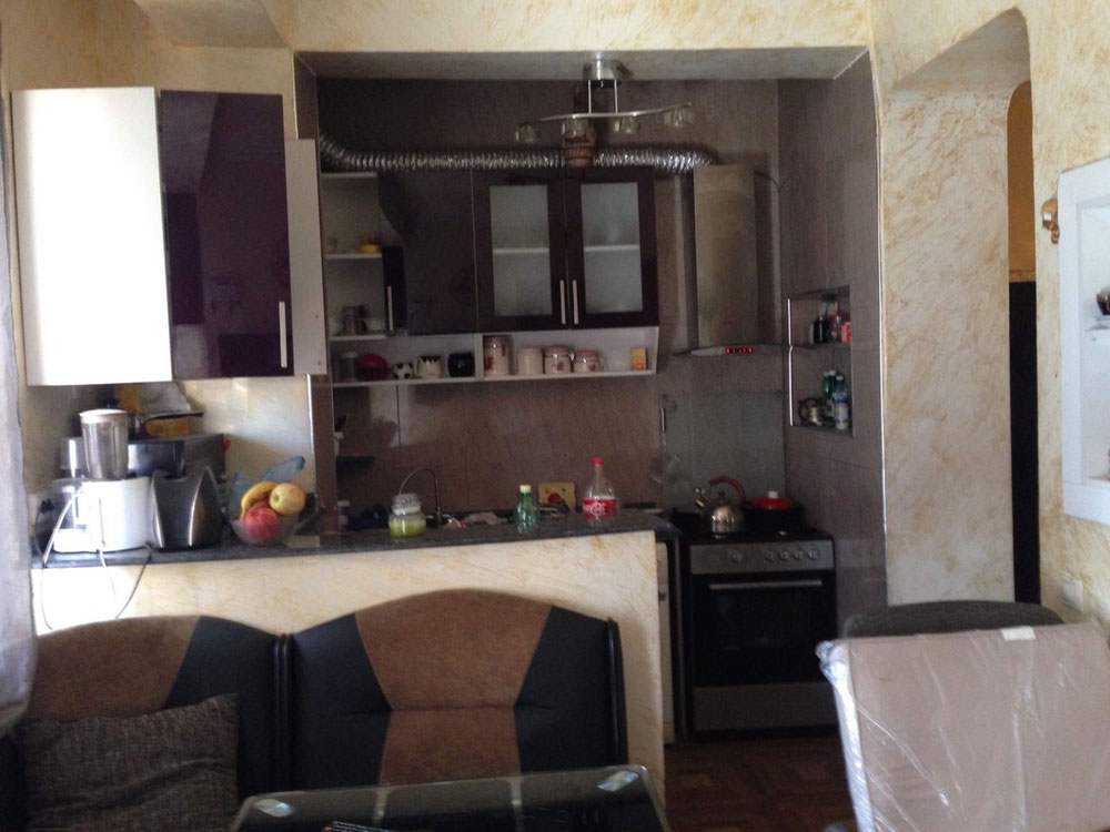 דירה למכירה בבית ישן — חיפוש נדל"ן מפרטי ומקבלן GEOLN.COM. תמונה 1