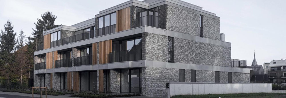 Real estate in Mieregemstraat 23 — look at the real estate search engine GEOLN.COM. Photo 1