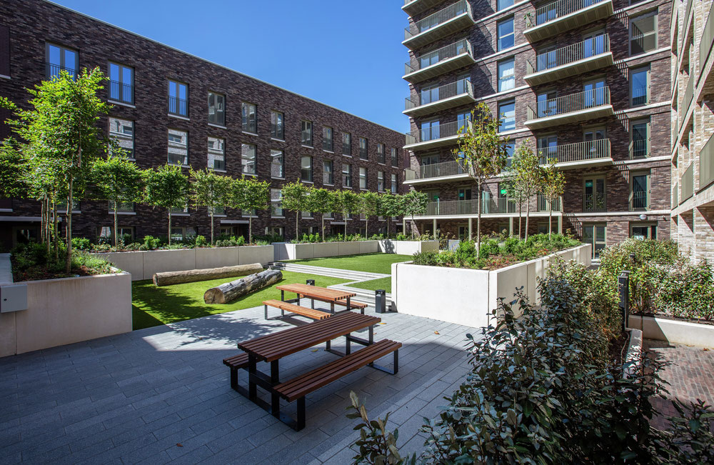 房地产在 Gallions Point — look at the real estate search engine GEOLN.COM. 照片 1