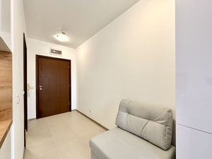 保加利亚。美丽的40平方米公寓，俯瞰阳光海滩的游泳池。 — 来自开发商和业主的房地产搜索引擎 GEOLN.COM. 照片 5