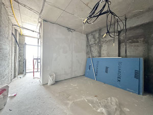 大工作室，功能类似于欧式双人间，位于英雄大道，享有壮观的体育场和山脉景观！ — 来自开发商和业主的房地产搜索引擎 GEOLN.COM. 照片 13