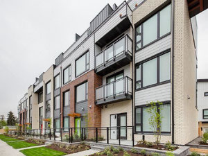 房地产在 The Trails — look at the real estate search engine GEOLN.COM. 照片 2