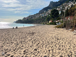 在海滩，水边，别墅 — 来自开发商和业主的房地产搜索引擎 GEOLN.COM. 照片 3