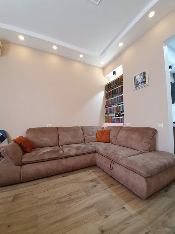 იყიდება 3 ოთახიანი ბინა — უძრავი ქონების ყიდვა და მფლო ბელებისგან GEOLN.COM. ფოტო 1