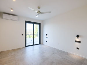 Villa 4 bedrooms 230 m² in Nueva Andalucia, Spain — Find off-plan property or real estate resale directly from developers and owners GEOLN.COM. Photo 41