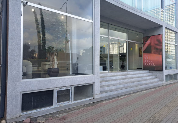Продається комерційне приміщення в Батумі