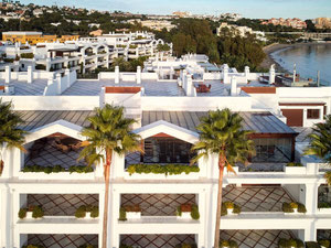 顶层公寓 3 卧室 180 平方米，位于西班牙埃斯特波纳 — 来自开发商和业主的房地产搜索引擎 GEOLN.COM. 照片 2