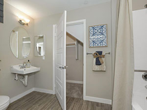 房地产在 Tovara West — look at the real estate search engine GEOLN.COM. 照片 7