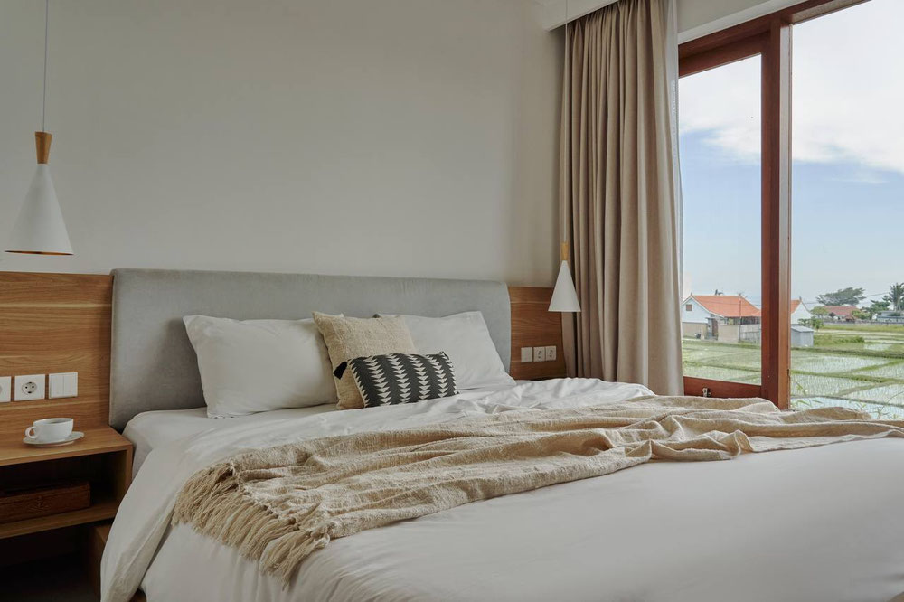 Villa Komplex Drei Zimmer — Immobilien-Suchservice von Bauträgern und Eigentümern GEOLN.COM. Foto 1