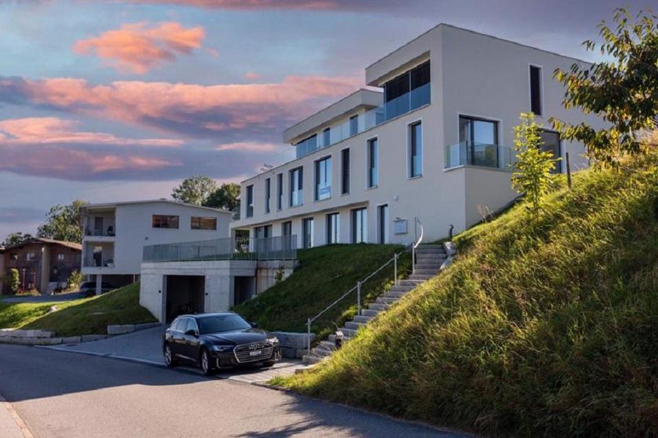 უძრავი კონება Hinterdorfstrasse 31 — გადახედეთ უძრავი ქონების საძიებო სისტემას GEOLN.COM. ფოტო 1