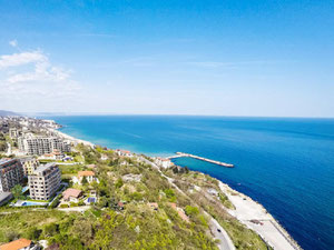 Real estate in Elegance Residence — look at the real estate search engine GEOLN.COM. Photo 6