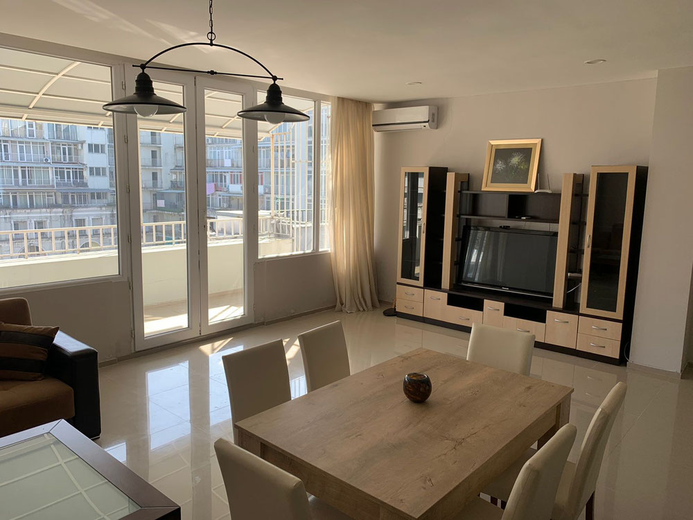 3房出售 — 来自开发商和业主的房地产搜索引擎 GEOLN.COM. 照片 1