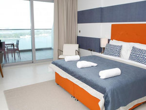 房地产在 Azure Residences — look at the real estate search engine GEOLN.COM. 照片 9