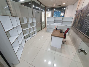 propiedad comercial en venta — Encuentre propiedades fuera del plan o reventa de bienes inmuebles directamente de desarrolladores y propietarios GEOLN.COM. Foto 2
