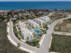 房地产在 Stellaris Costa — look at the real estate search engine GEOLN.COM. 照片 2