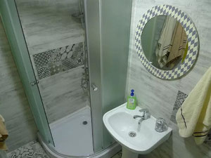 2 Zimmerwohnung auf Mtatsminda. Kaufen Sie eine Wohnung in Tiflis, Mtatsminda — Immobilien-Suchservice von Bauträgern und Eigentümern GEOLN.COM. Foto 9