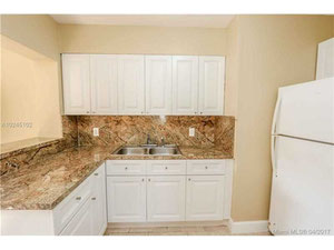 სახლი აშშ-ში, იუტაში, ბისკეინის პარკი — უძრავი ქონების ყიდვა და მფლო ბელებისგან GEOLN.COM. ფოტო 14