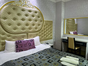 出售市中心的精品酒店 — 来自开发商和业主的房地产搜索引擎 GEOLN.COM. 照片 3