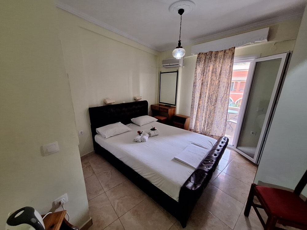 Греція. Готель 400 m² на о. Корфу в 180 метрах від моря. — Пошуковик нерухомості від забудовників і власників GEOLN.COM. Фото 1